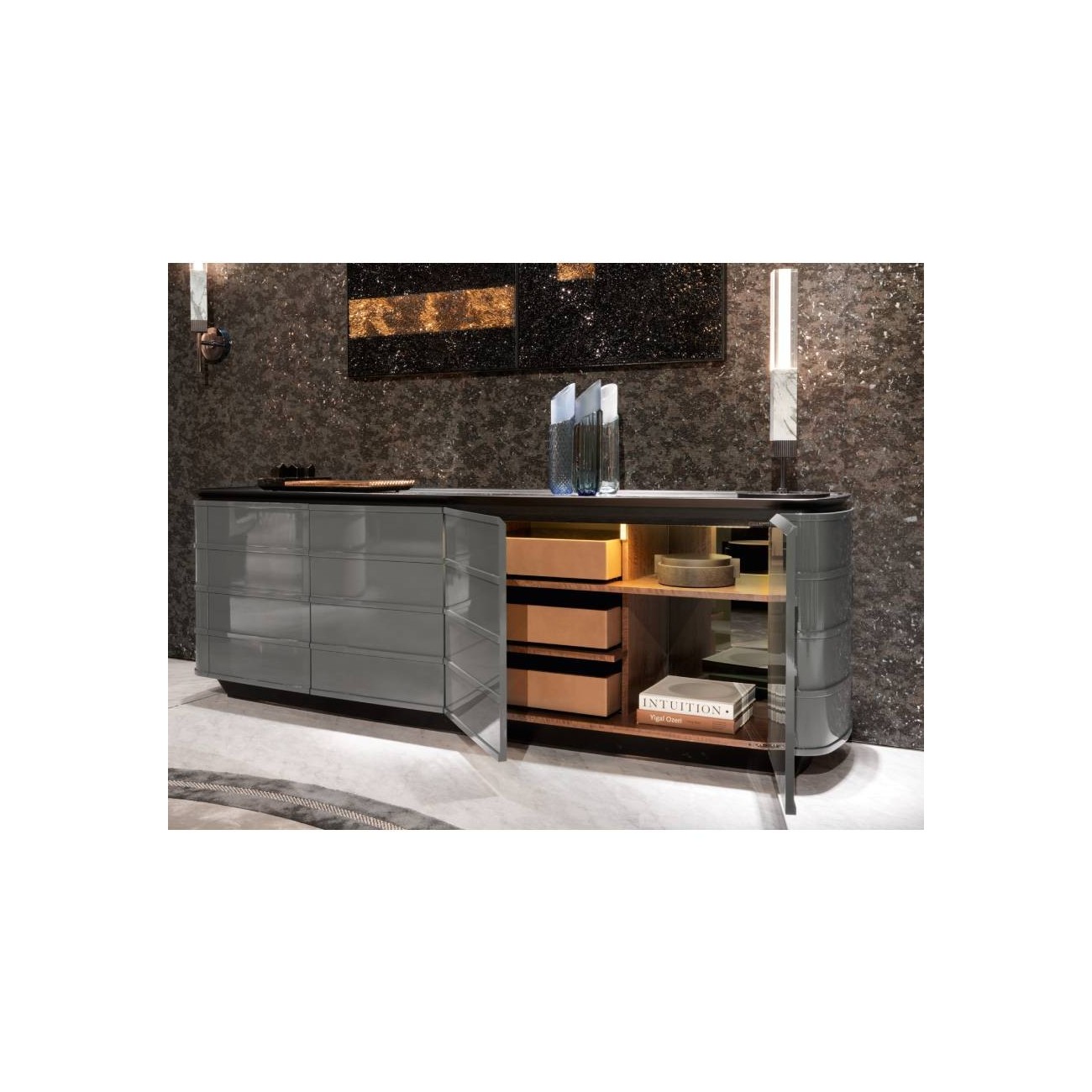 VISIONNAIRE NOMOS MADIA