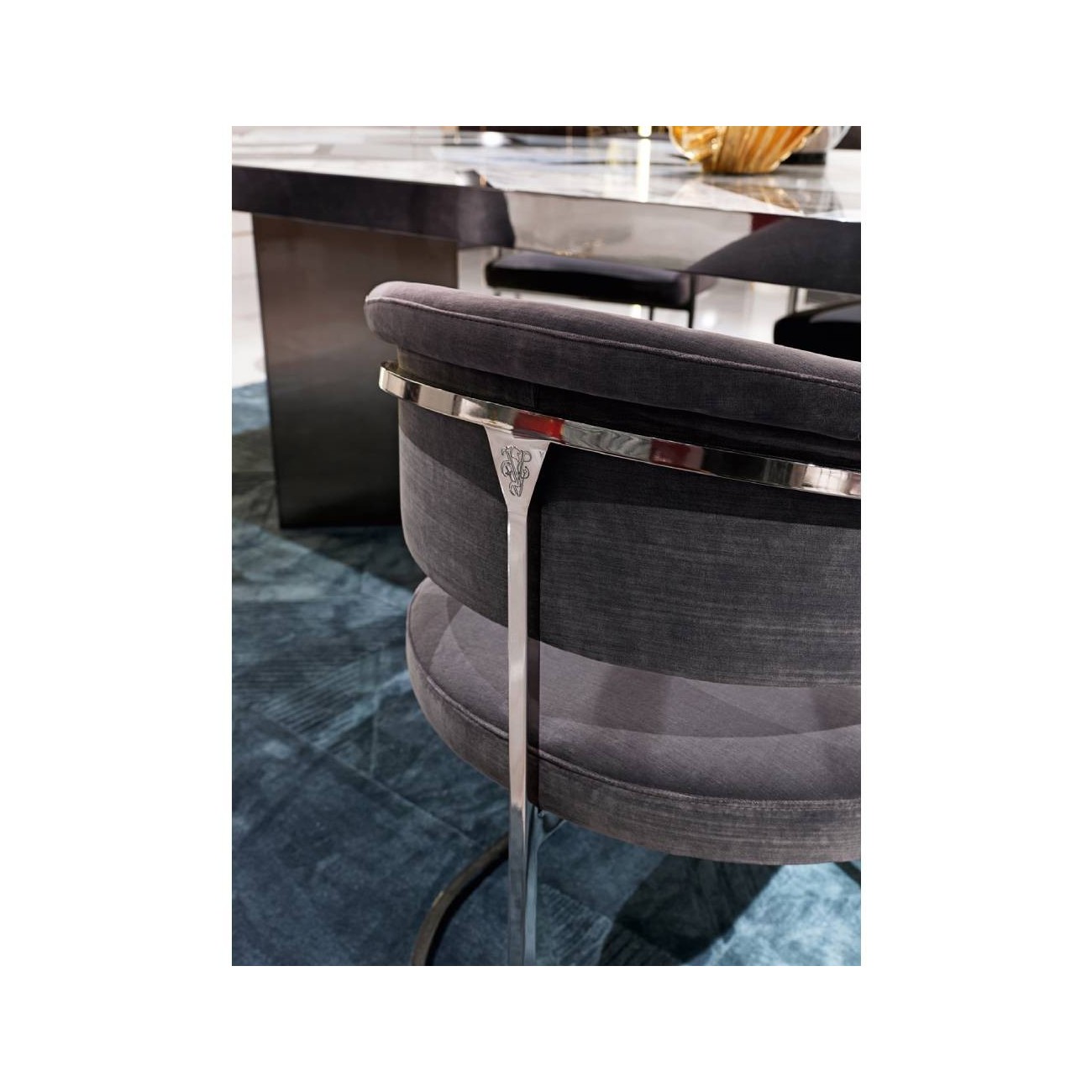 VISIONNAIRE CLEM SEDIA