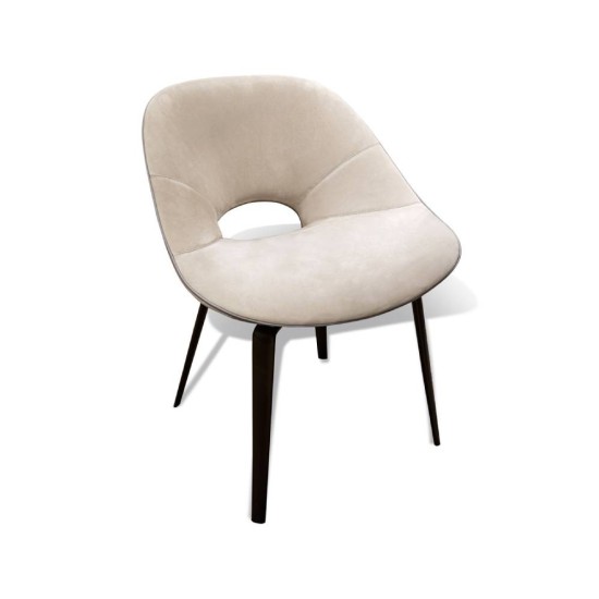 VISIONNAIRE TANYA SEDIA