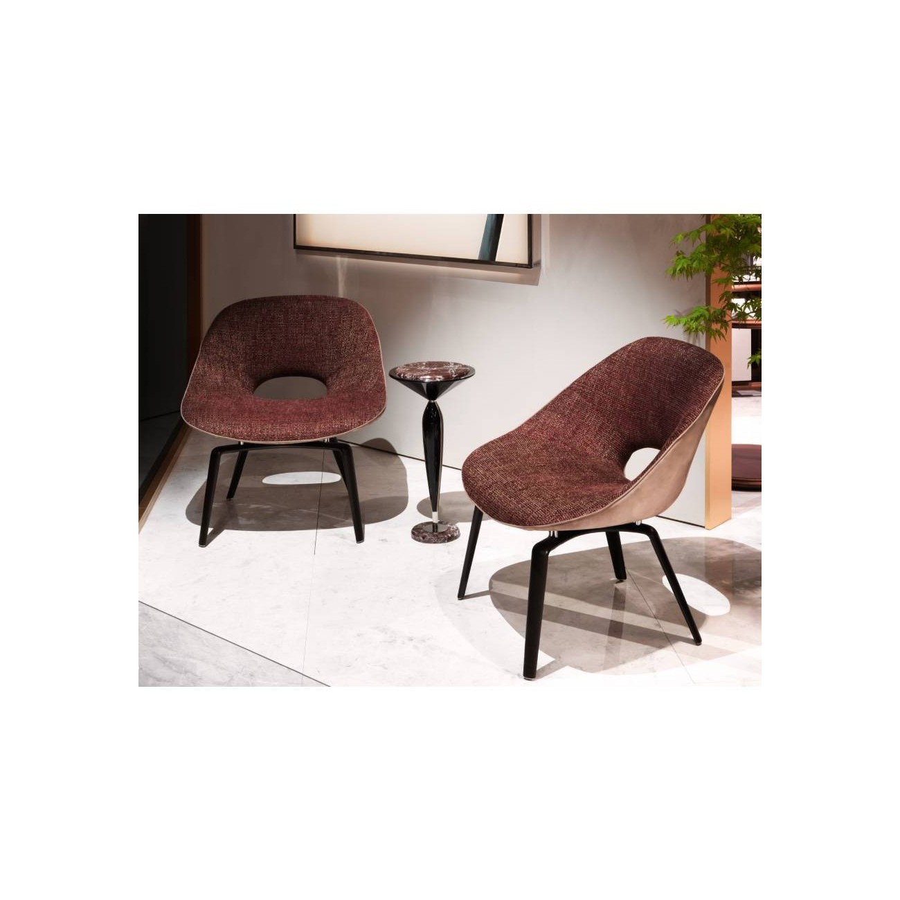 VISIONNAIRE TANYA SEDIA