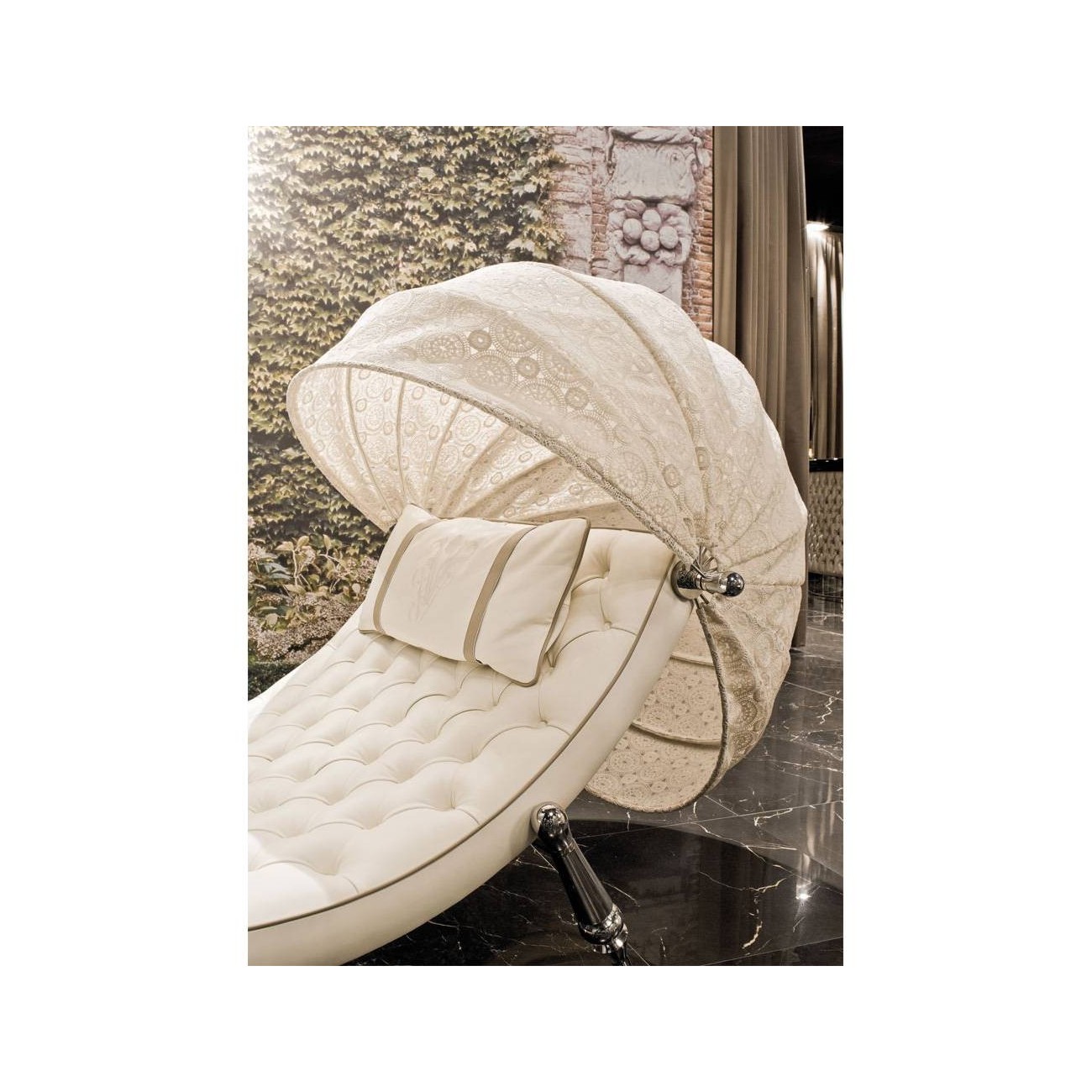 VISIONNAIRE SVEVA CAPITONNÉ CHAISE LONGUE