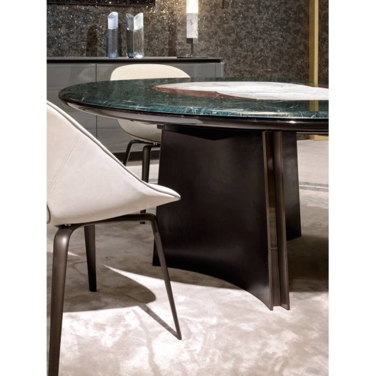 VISIONNAIRE JASON TAVOLO