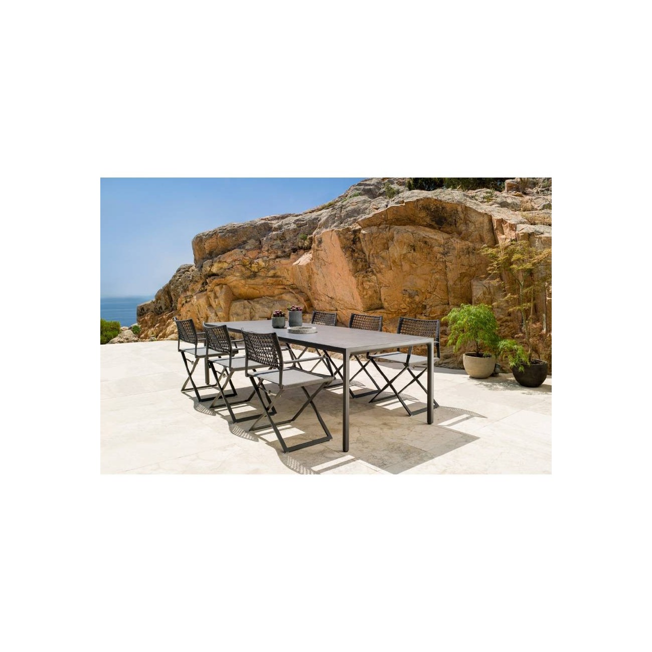 TRIBU REGISTRA SEDIA