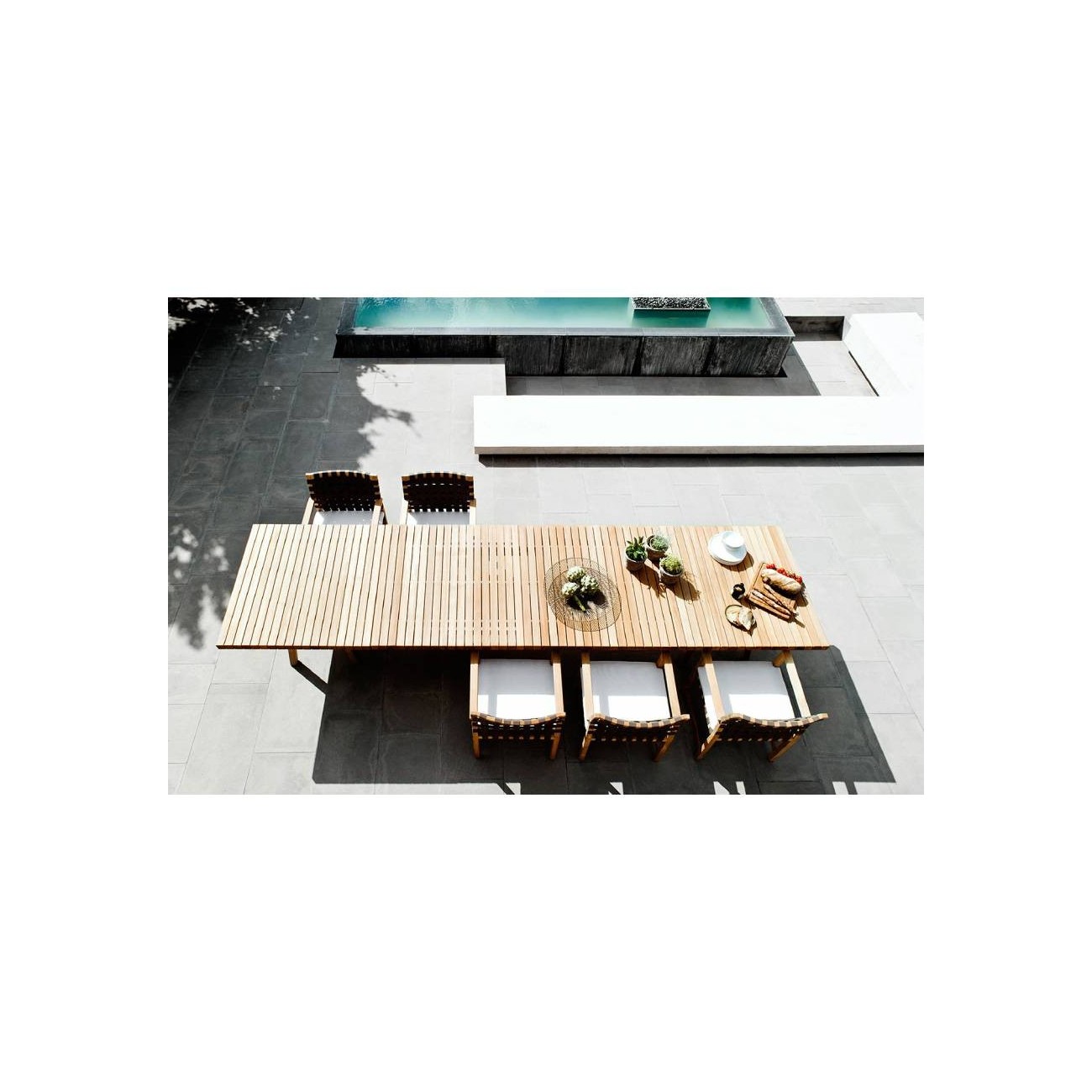 TRIBU VIS À VIS TAVOLO