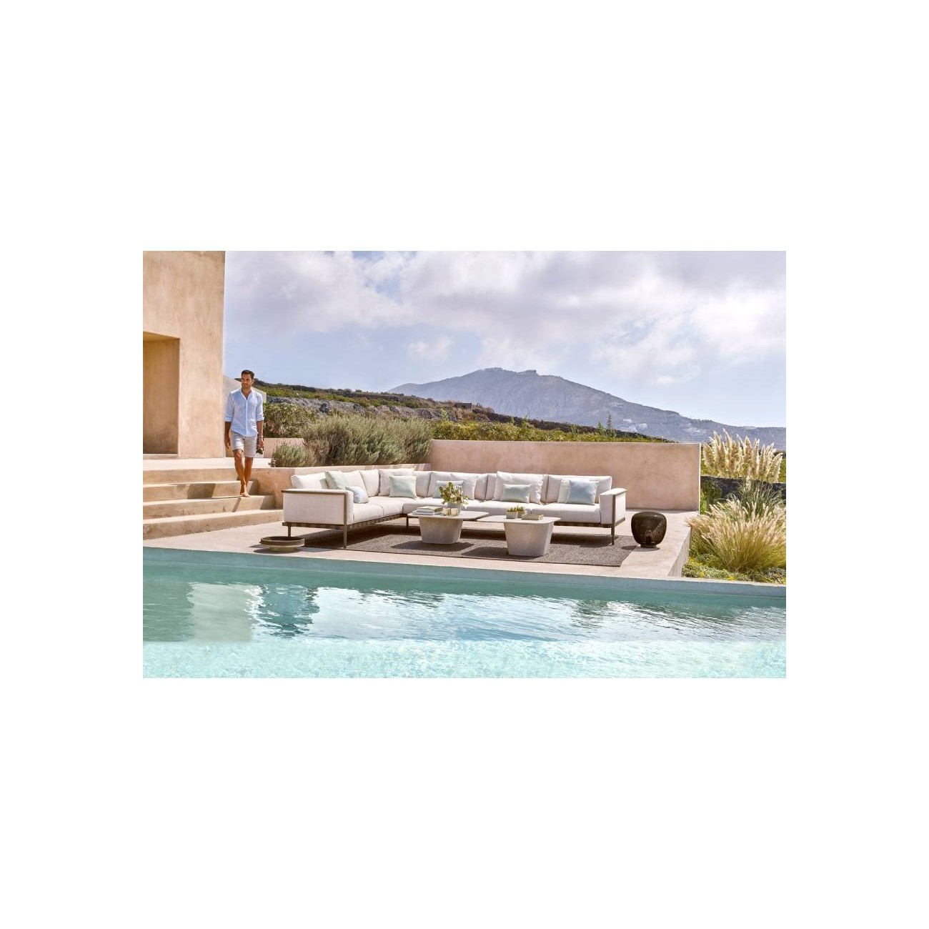 TRIBU NATAL ALU DIVANO