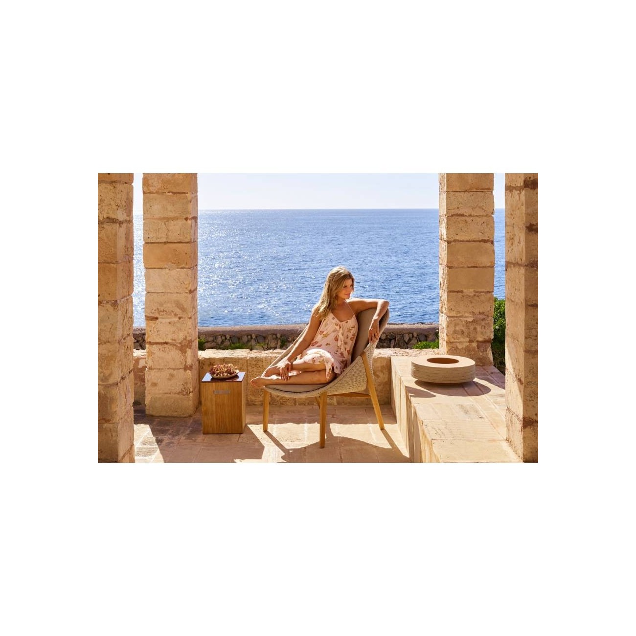 TRIBU TAIRU TAVOLINO