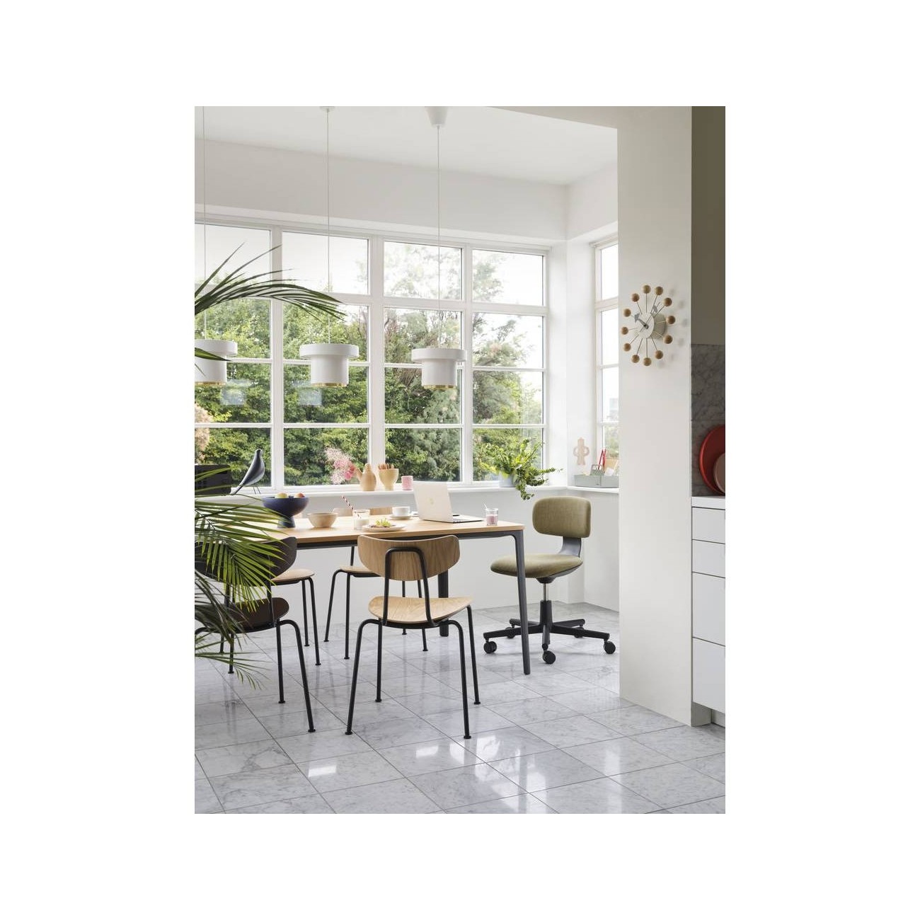 VITRA MOCA SEDIA