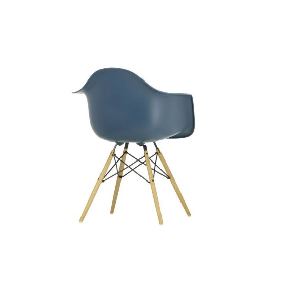 VITRA EAMES PLASTIC CHAIR DAW SEDIA