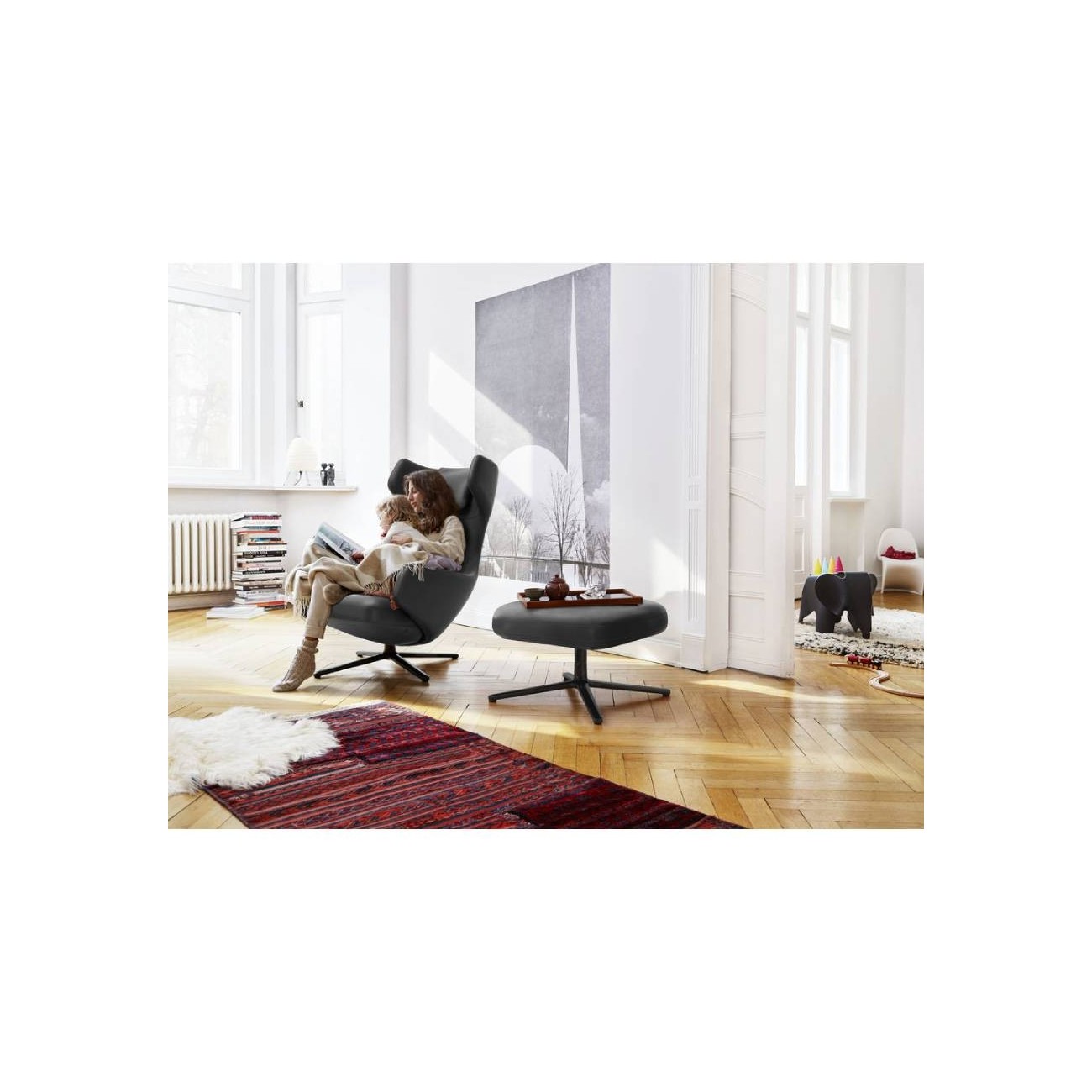 VITRA REPOS & OTTOMAN POLTRONA