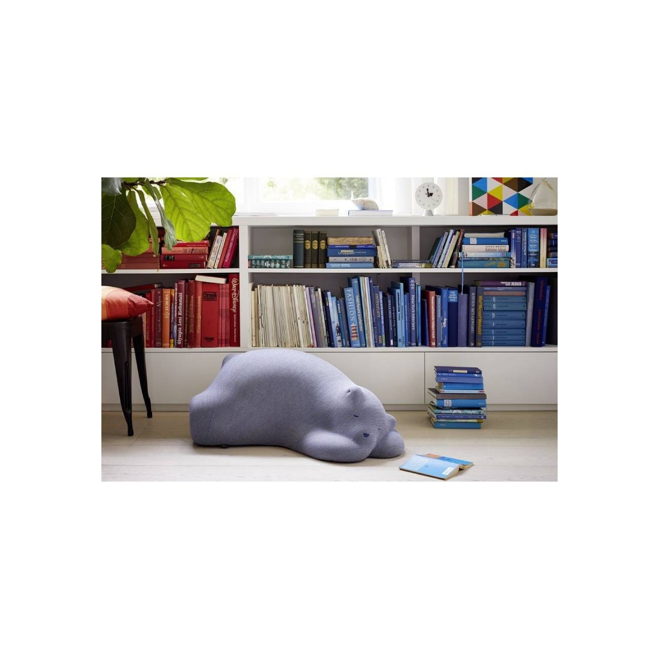 VITRA RESTING BEAR POUF