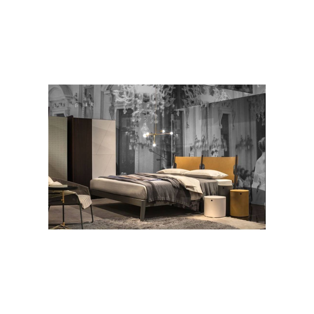 IVANO REDAELLI THAIS COMODINO