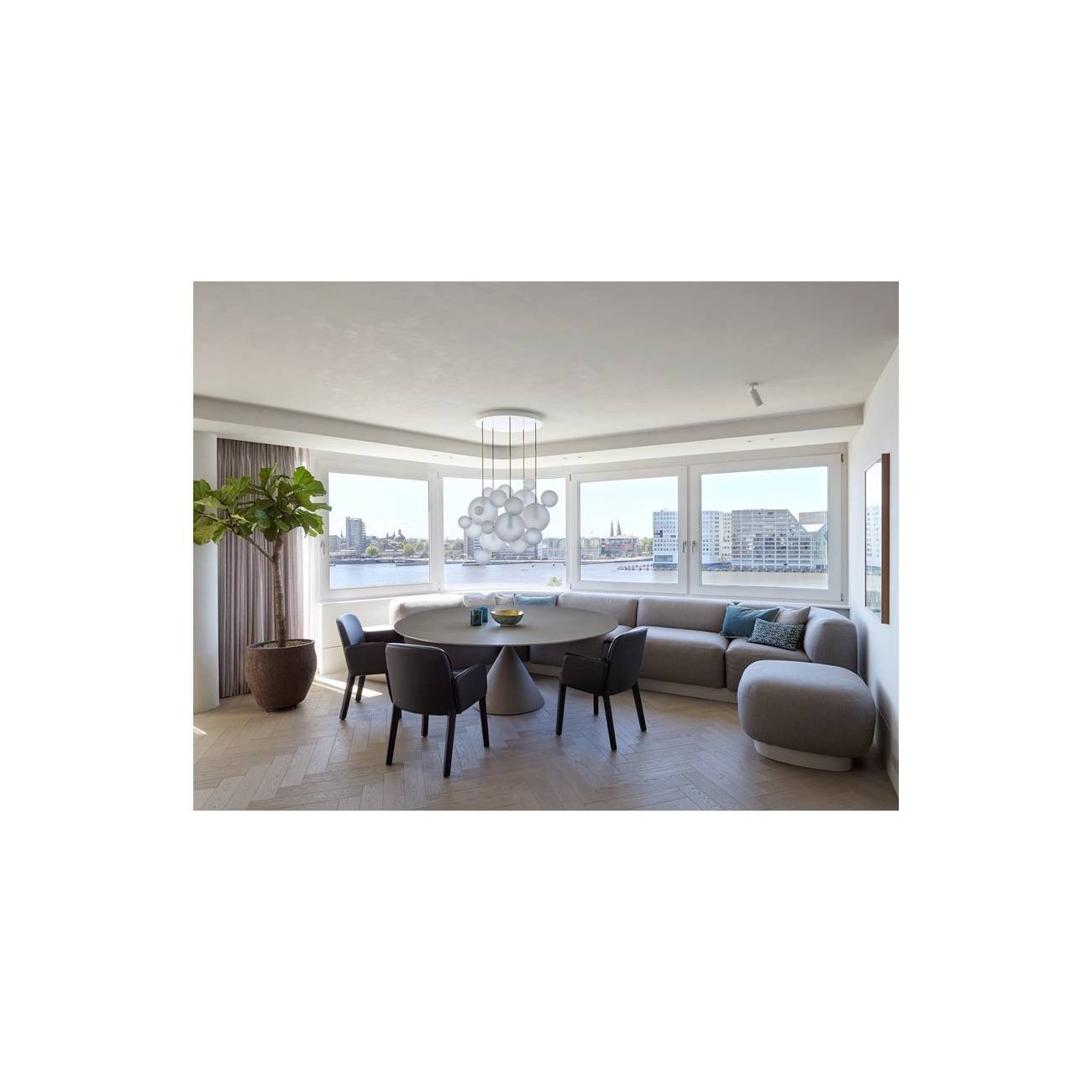 PIETBOON BO DINING DIVANO