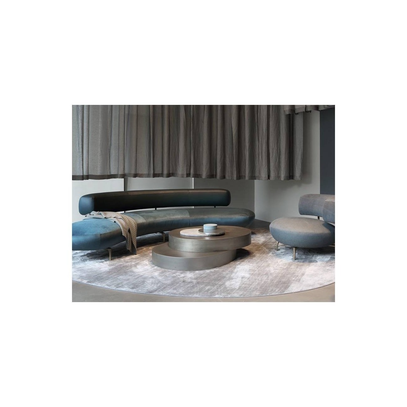 PIET BOON ODE TAVOLINO