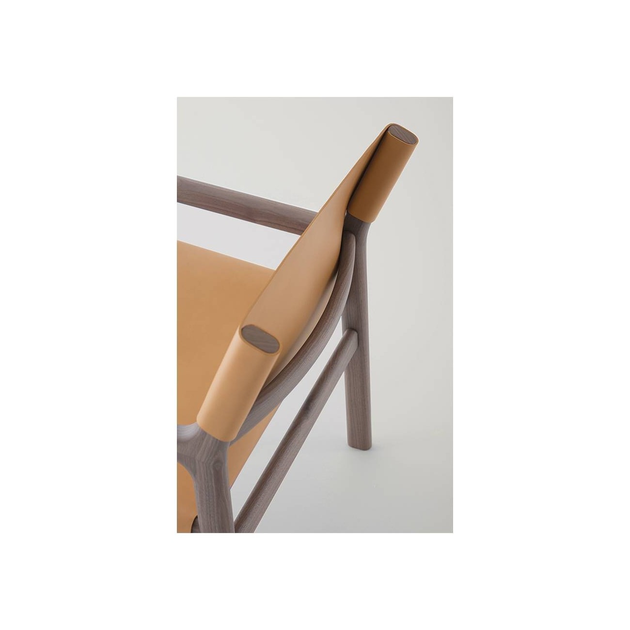 PIANCA FUSHIMI LOUNGE