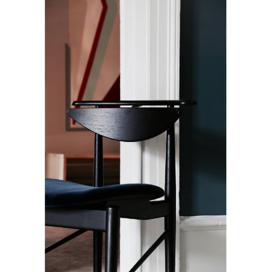 FINN JUHL READING CHAIR - SEDIA