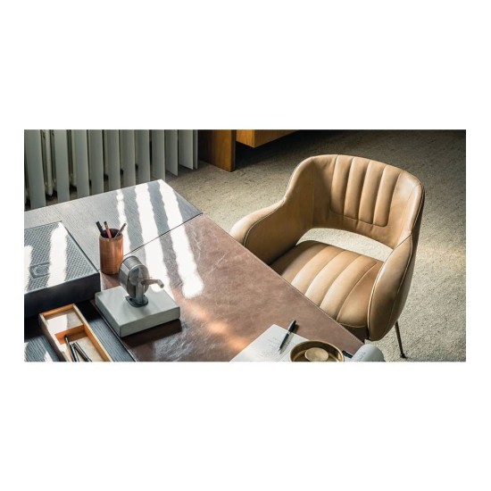 ARKETIPO MISS MALICE SEDIA