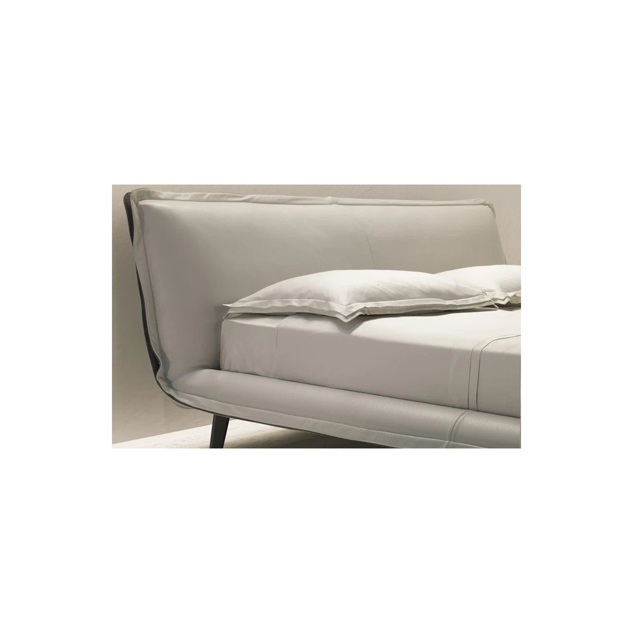 NATUZZI PIUMA LETTO