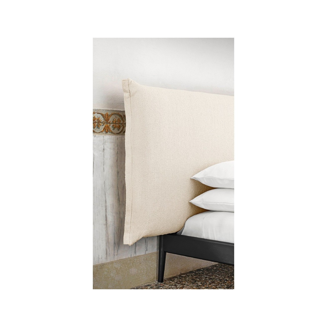 MINIFORMS – SHIKO LETTO