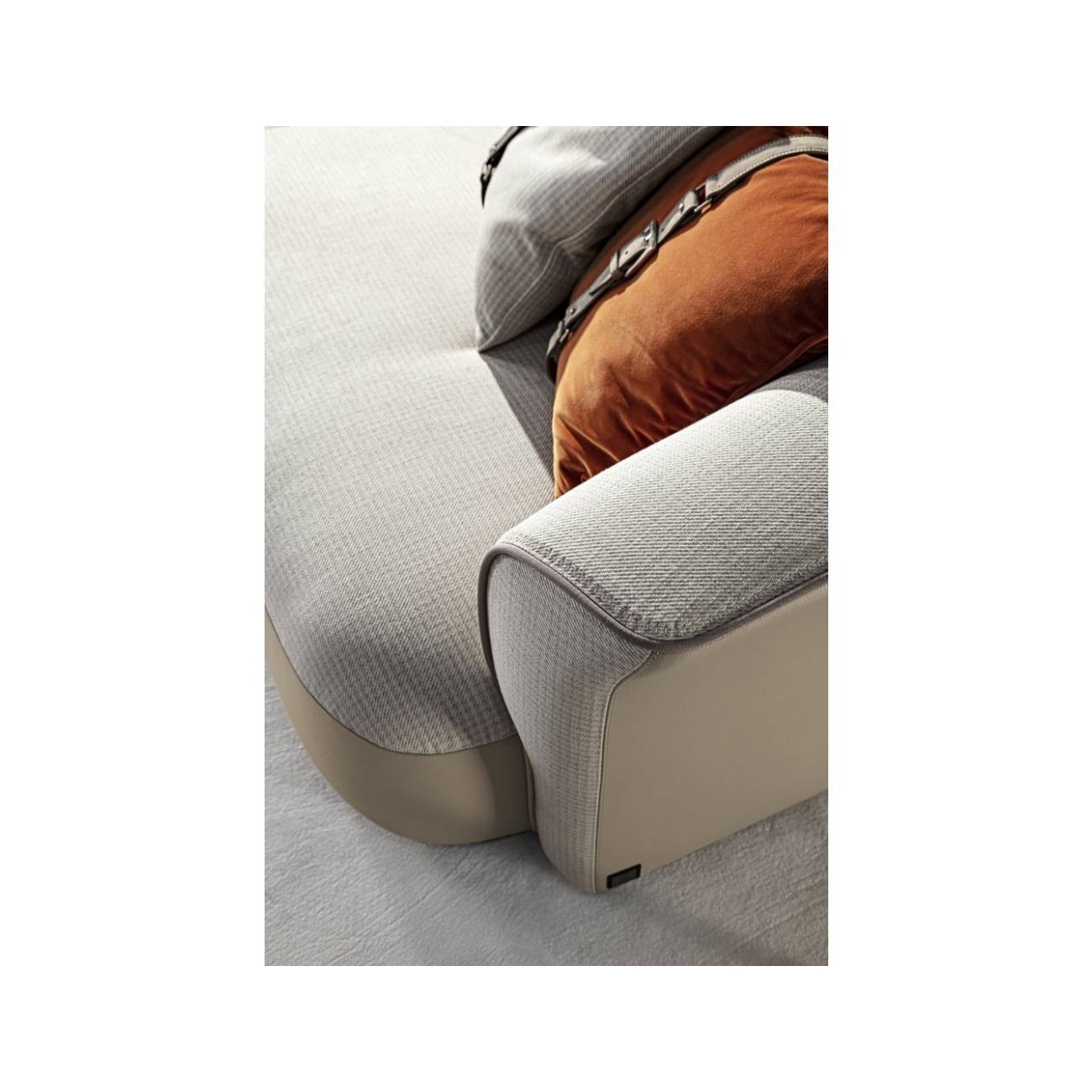 MERONI&COLZANI - CERNOBBIO DIVANO