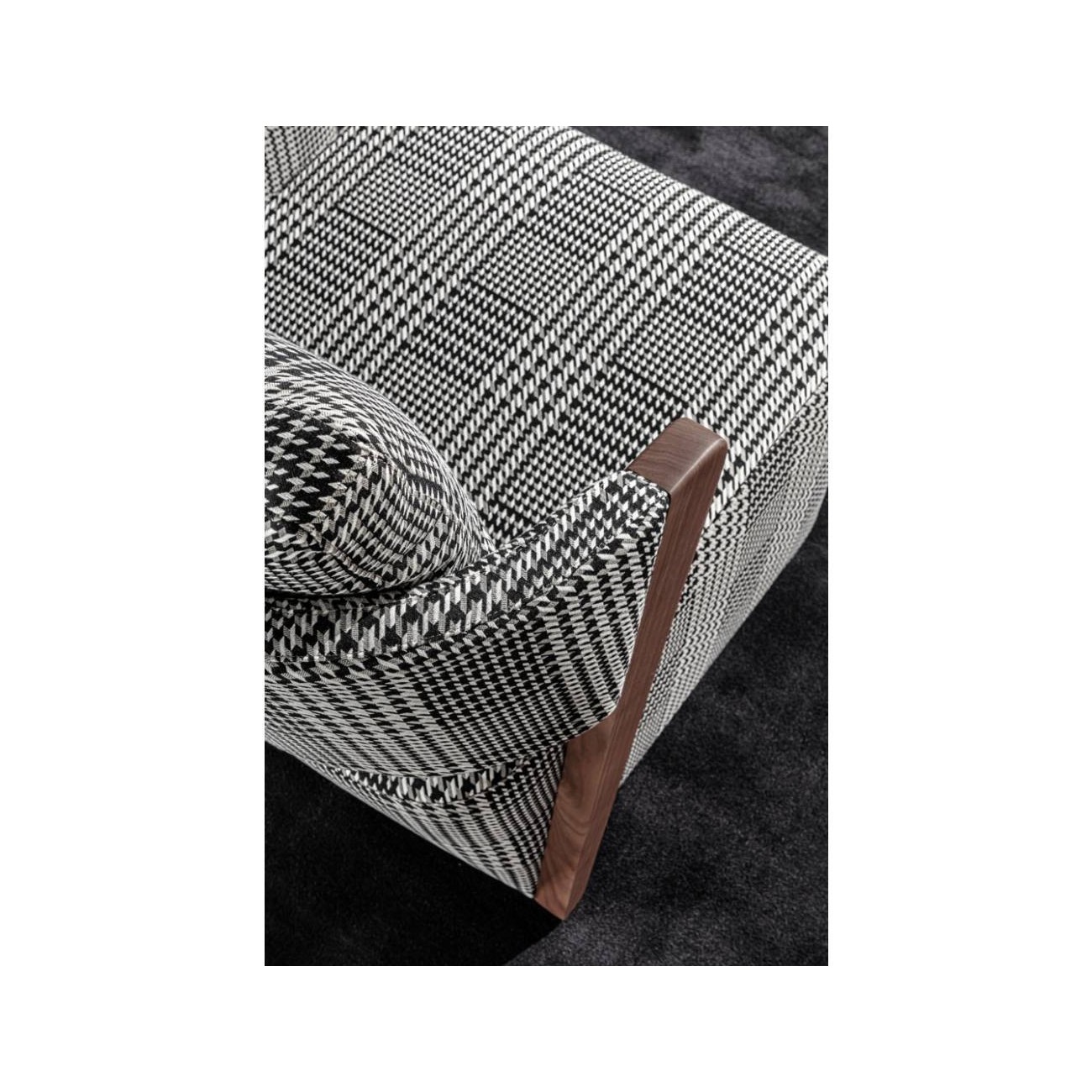 MERONI&COLZANI – GIUDECCA POLTRONA