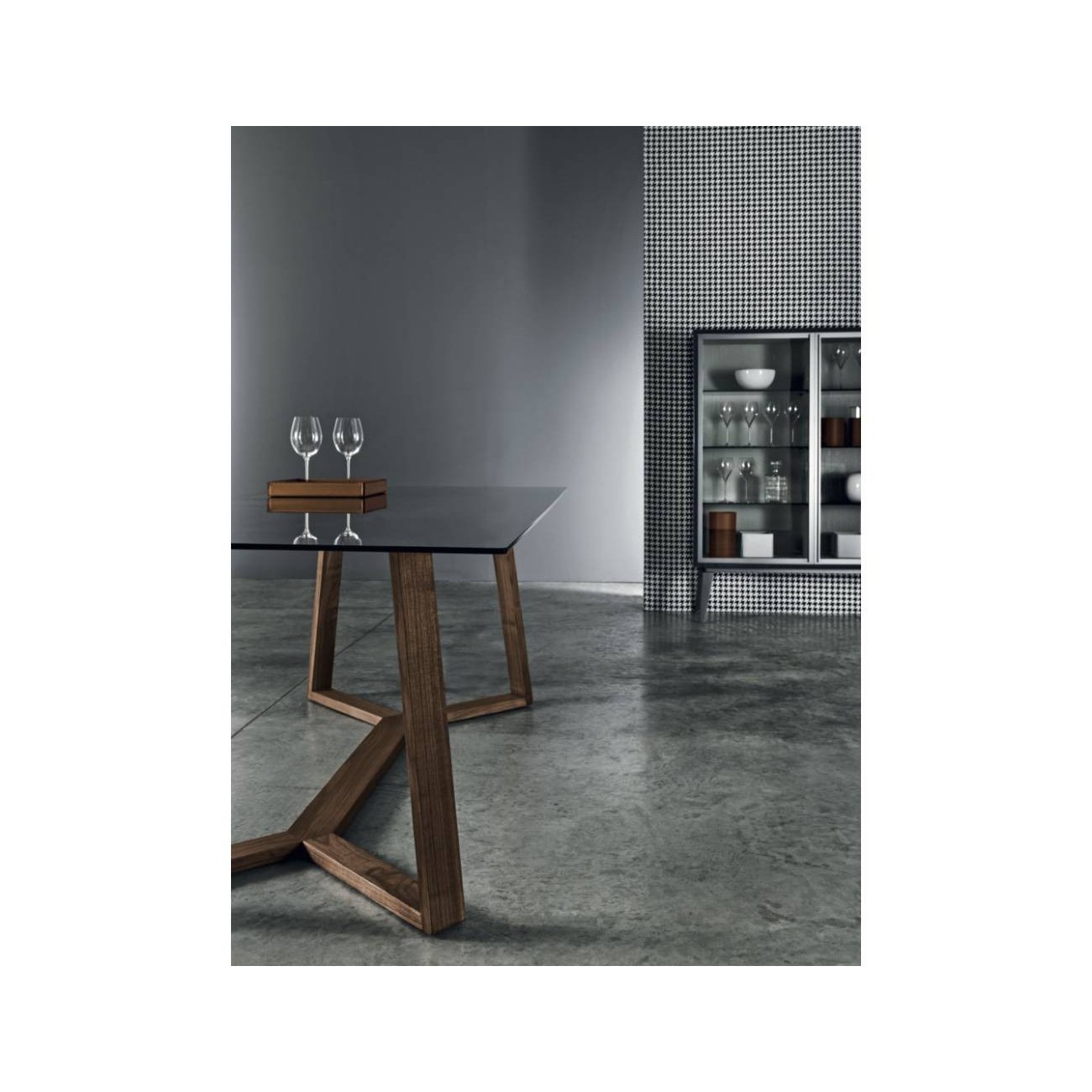 MERONI&COLZANI – TRASTEVERE TAVOLO