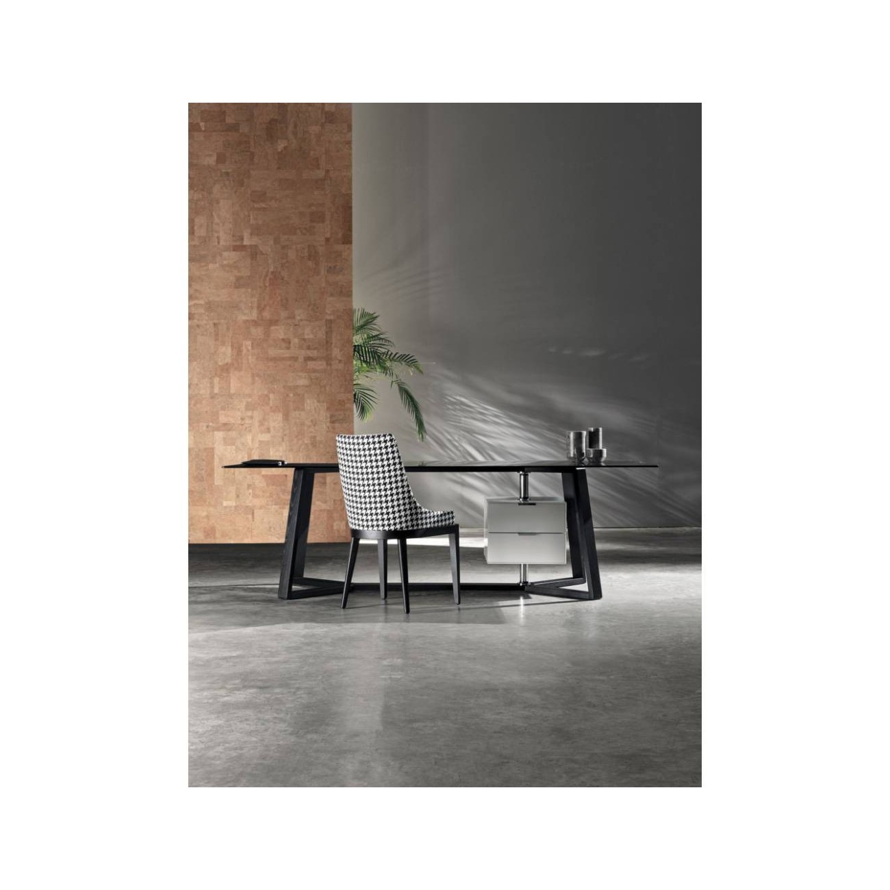 MERONI&COLZANI – TRASTEVERE SCRIVANIA