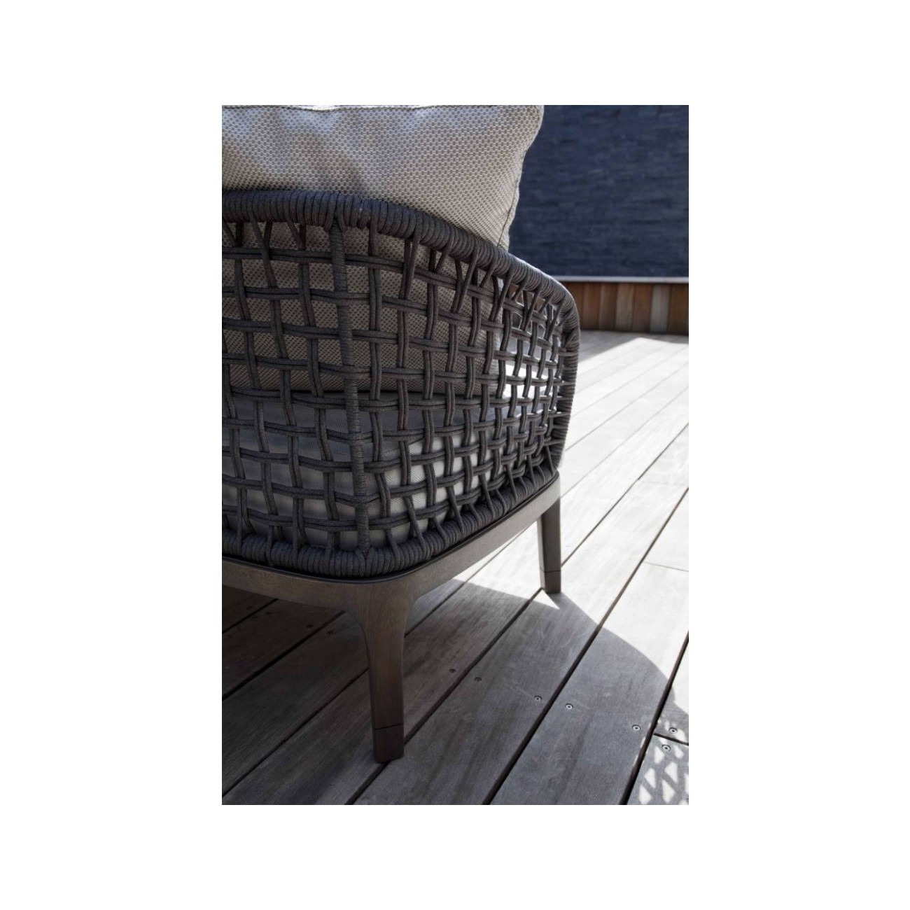 MERONI&COLZANI – LUNGOTEVERE DIVANO OUTDOOR