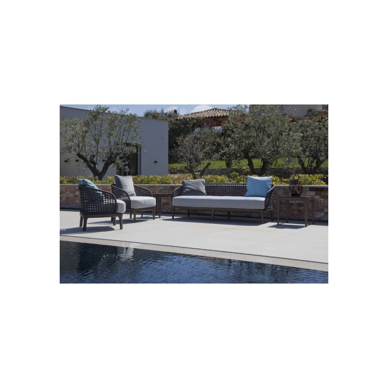 MERONI&COLZANI – LUNGOTEVERE DIVANO OUTDOOR