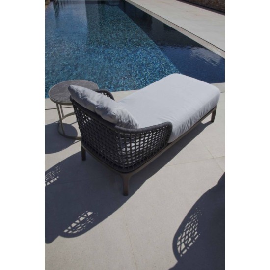 MERONI&COLZANI – LUNGOTEVERE CHAISE LONGUE OUTDOOR