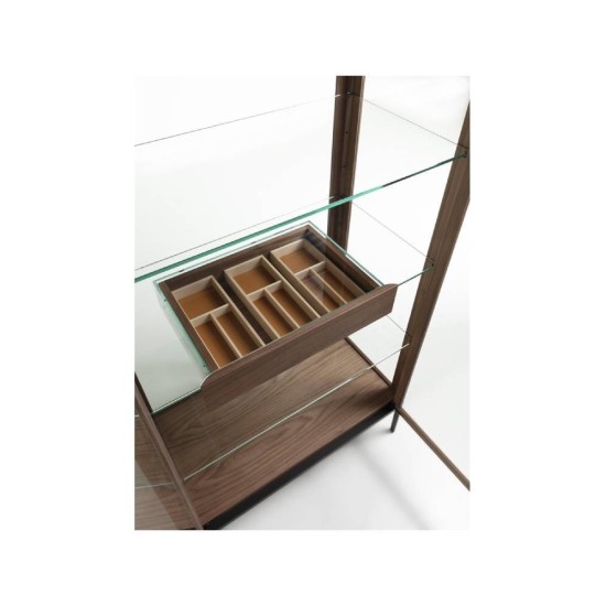 PORADA - ATSUKO MADIA