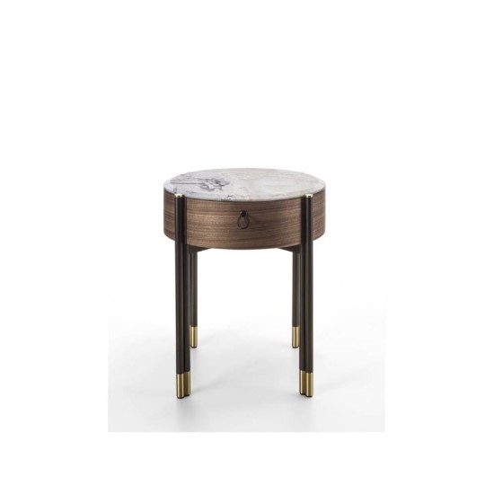 PORADA - BAYUS TONDO 44 COMODINO