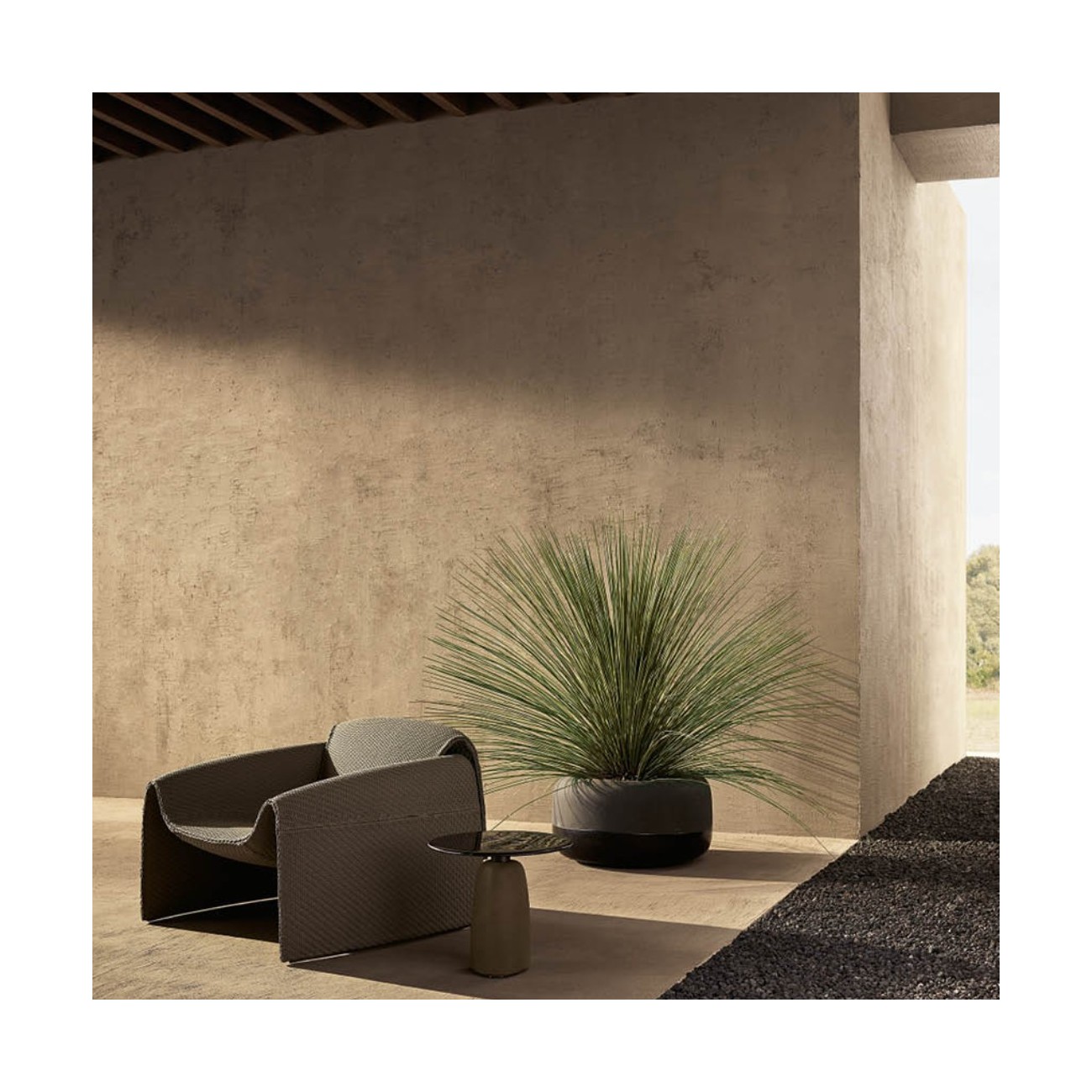 POLIFORM STRATA TABLES OUTDOOR