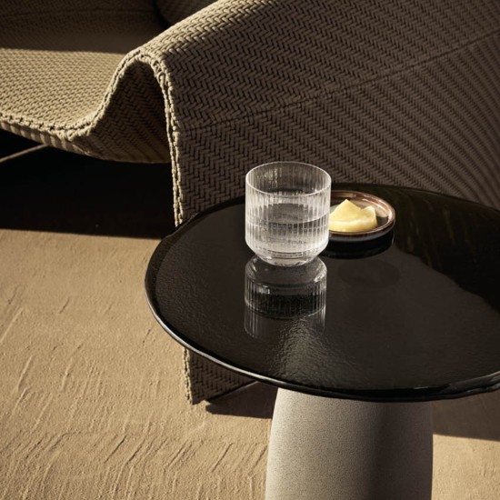 POLIFORM STRATA TABLES OUTDOOR