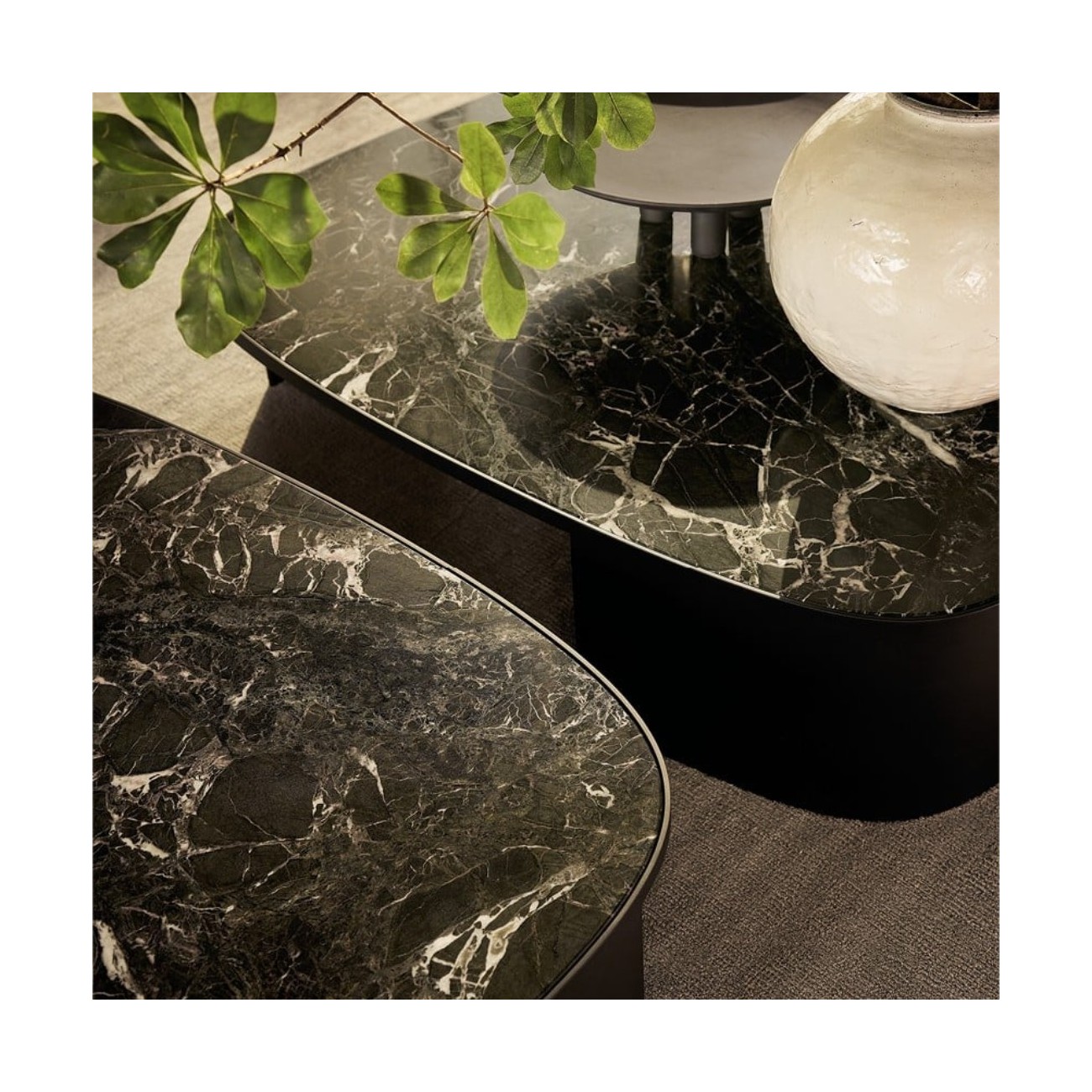 POLIFORM TABLES KOISHI