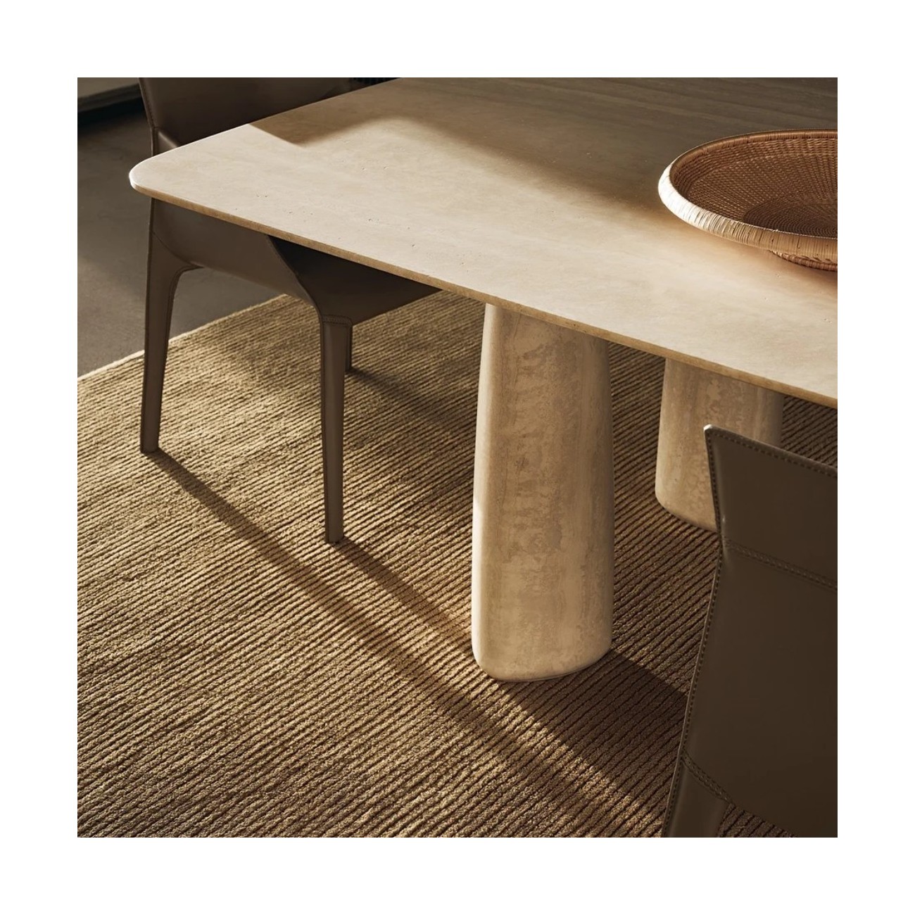 POLIFORM MONOLITH TAVOLO