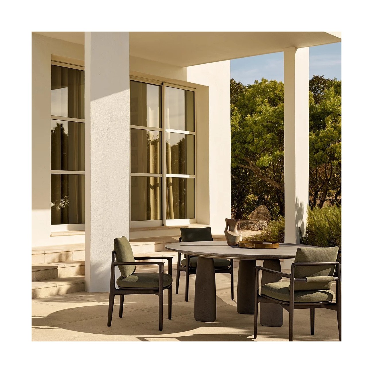 POLIFORM MONOLITH TABLE OUTDOOR