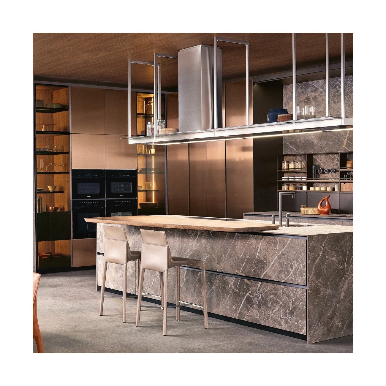 POLIFORM (2021) SEATTLE STOOL