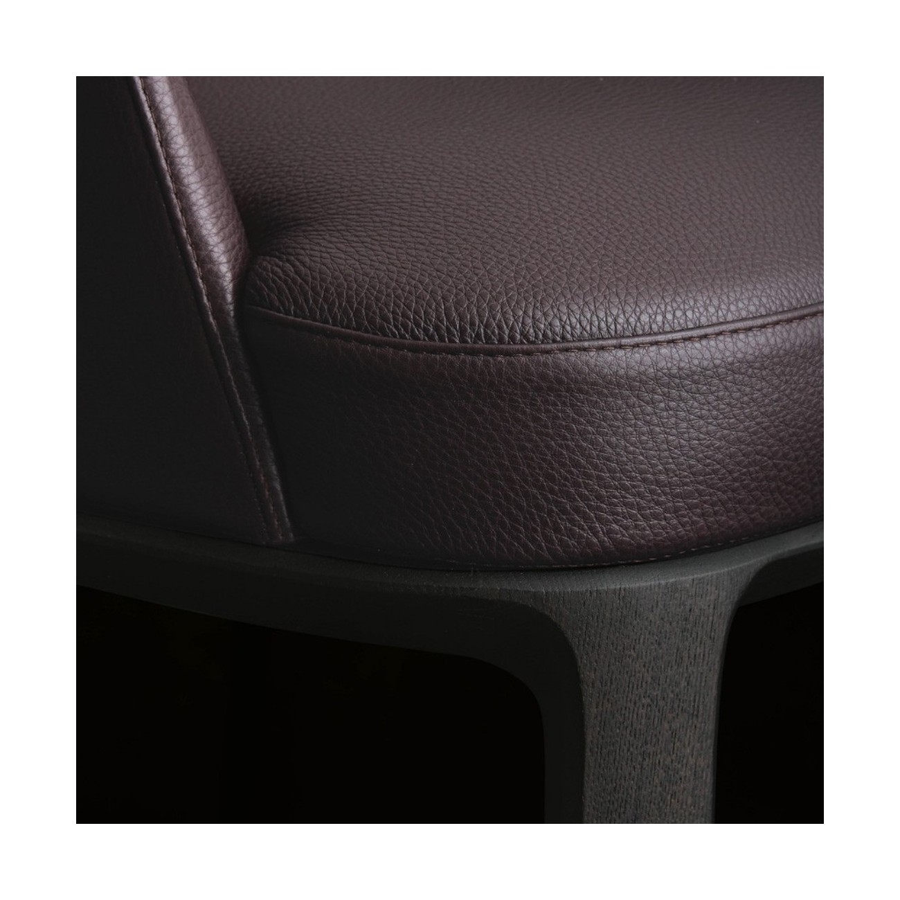 POLIFORM SOPHIE SEDIA CON BRACCIOLI