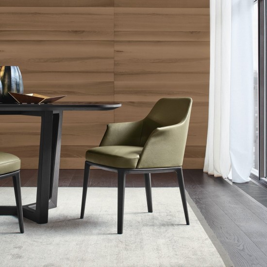 POLIFORM SOPHIE SEDIA CON BRACCIOLI