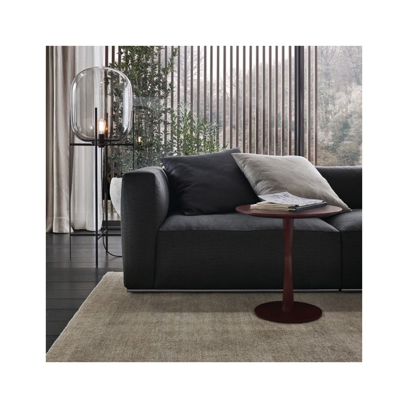 POLIFORM FLUTE LACQUERED COFFEE TABLE