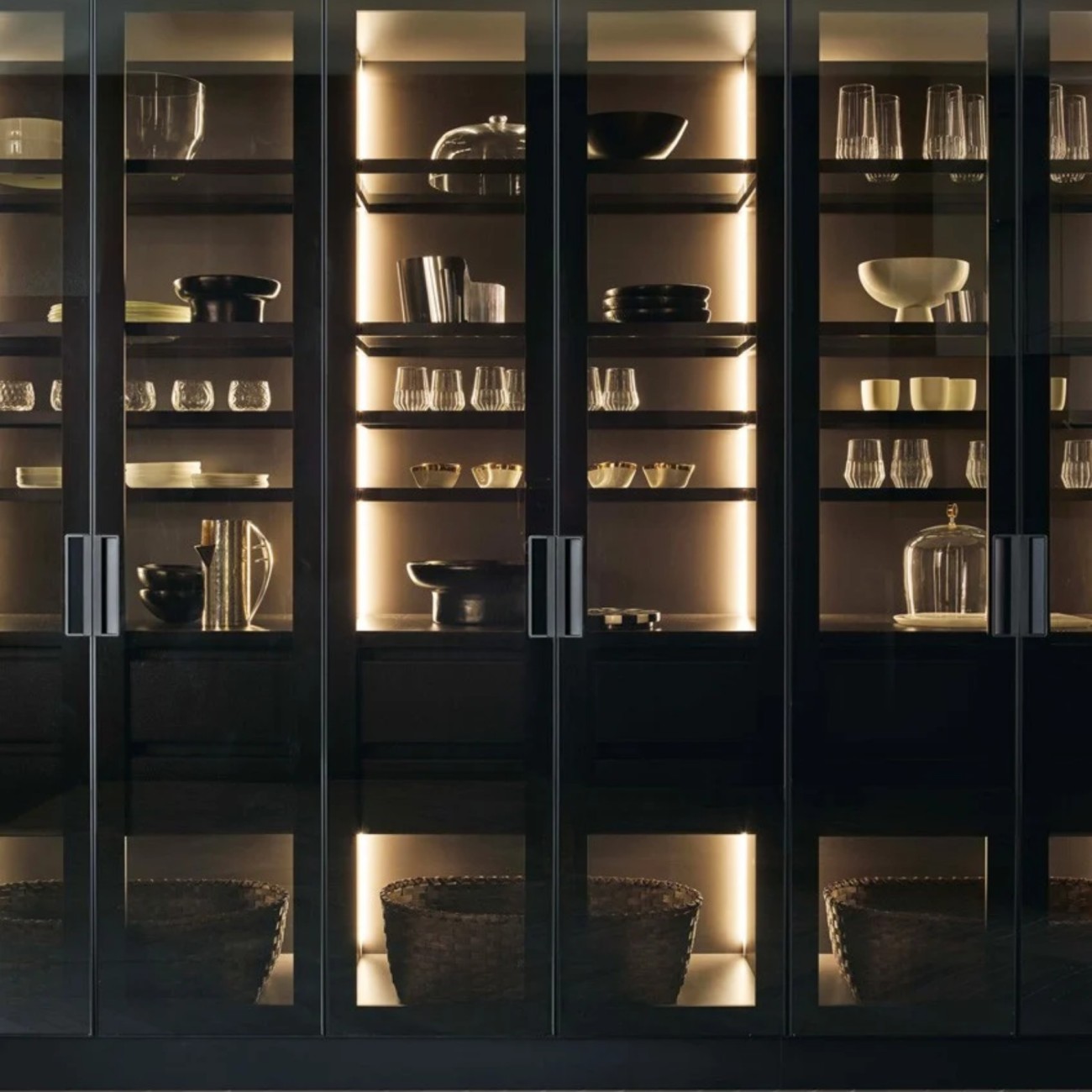 POLIFORM TWELVE CUISINES