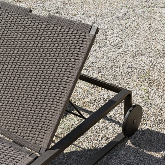 MOLTENI&C – GUELL CHAISE LONGUE OUTDOOR
