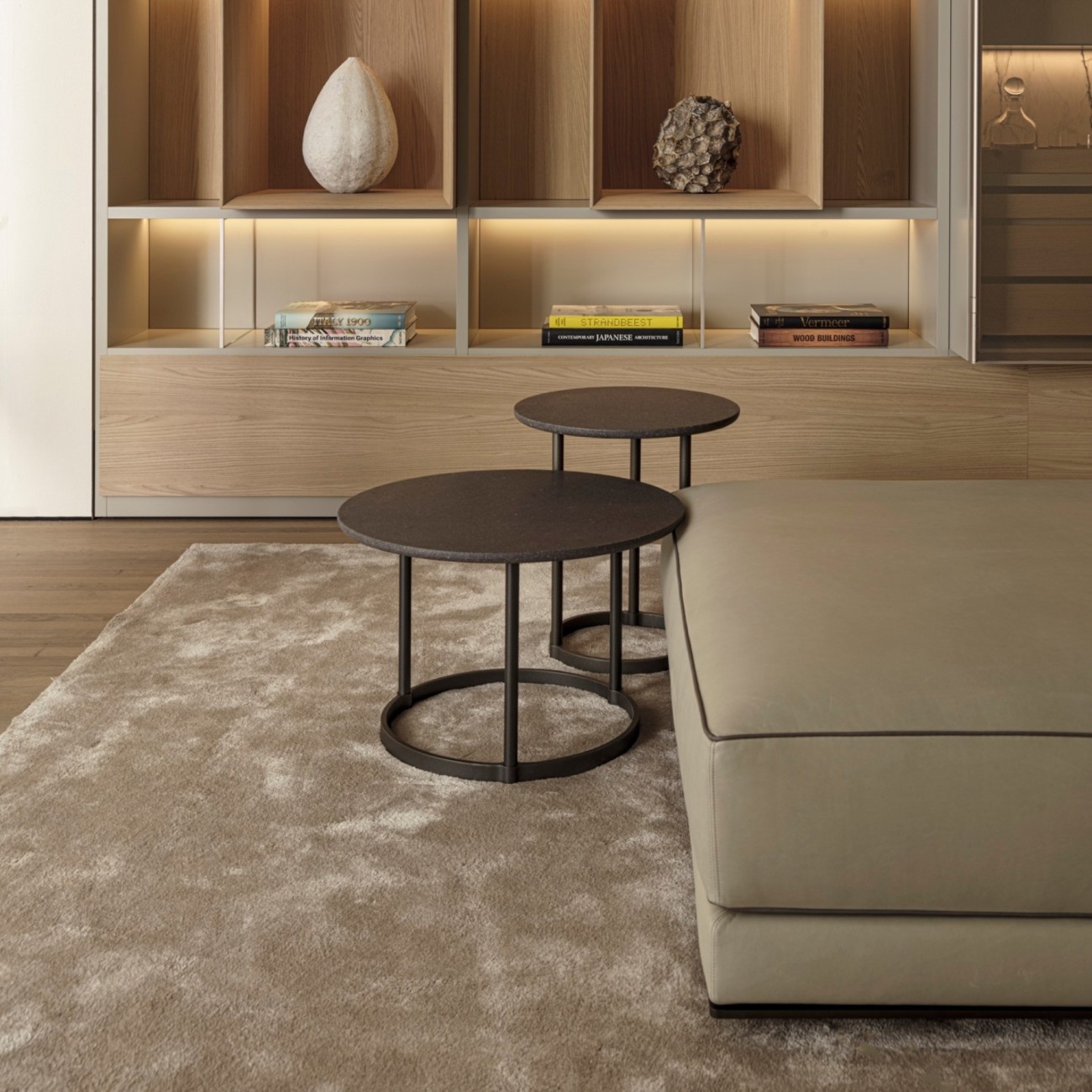 MOLTENI&C - REGENT TABLE BASSE