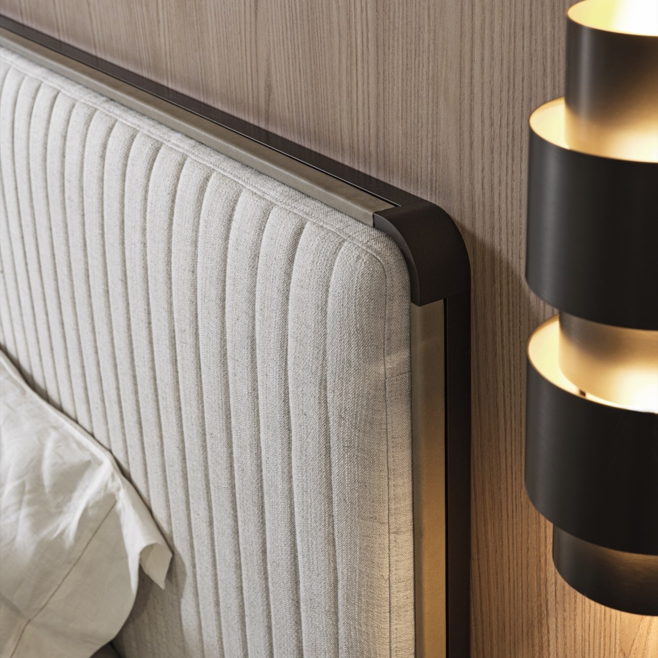 MOLTENI&C - OVIDIO BED