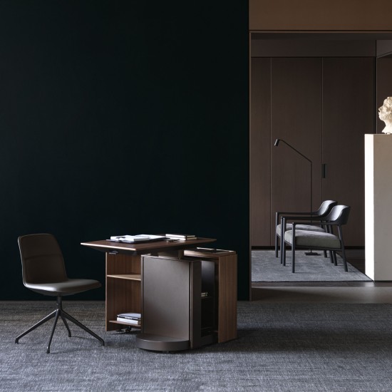 MOLTENI TOUCH DOWN UNIT DESK
