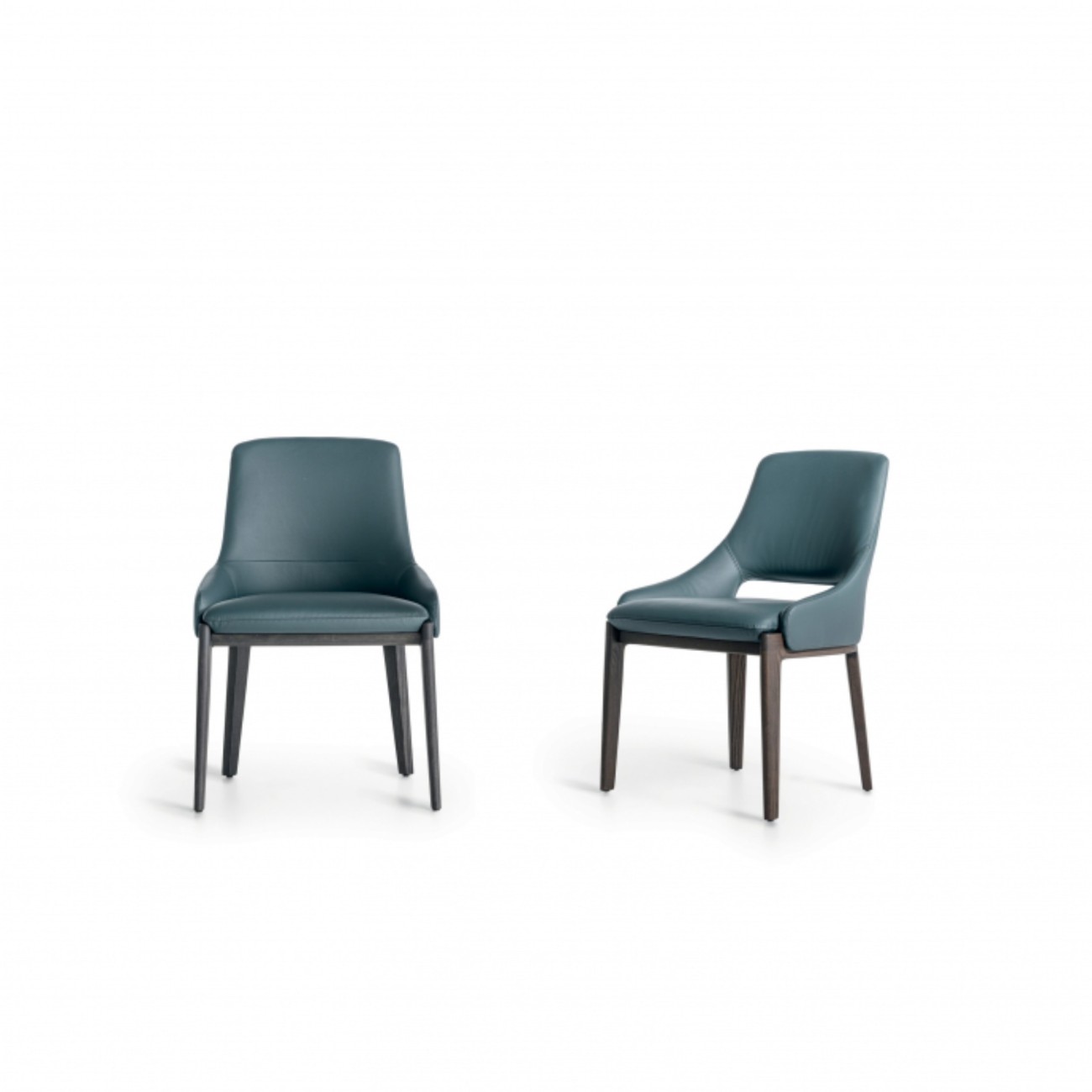 MOLTENI DEVON CHAIRS