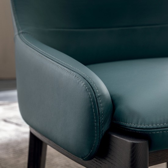 MOLTENI DEVON CHAIRS