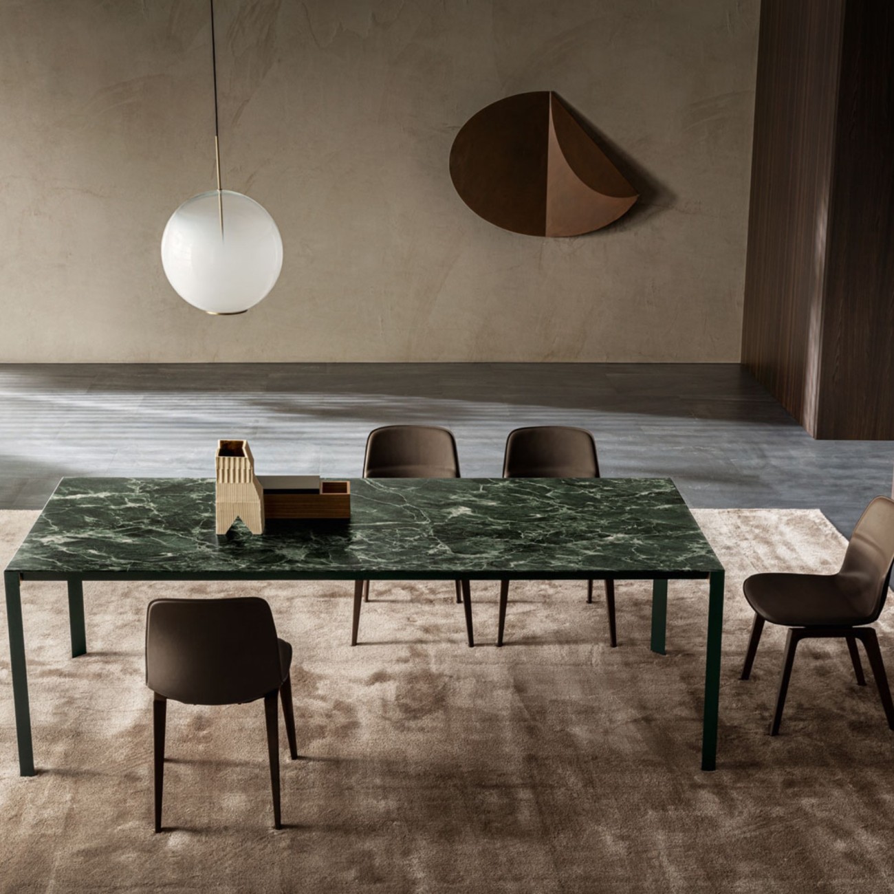 MOLTENI HALF A SQUARE TABLE