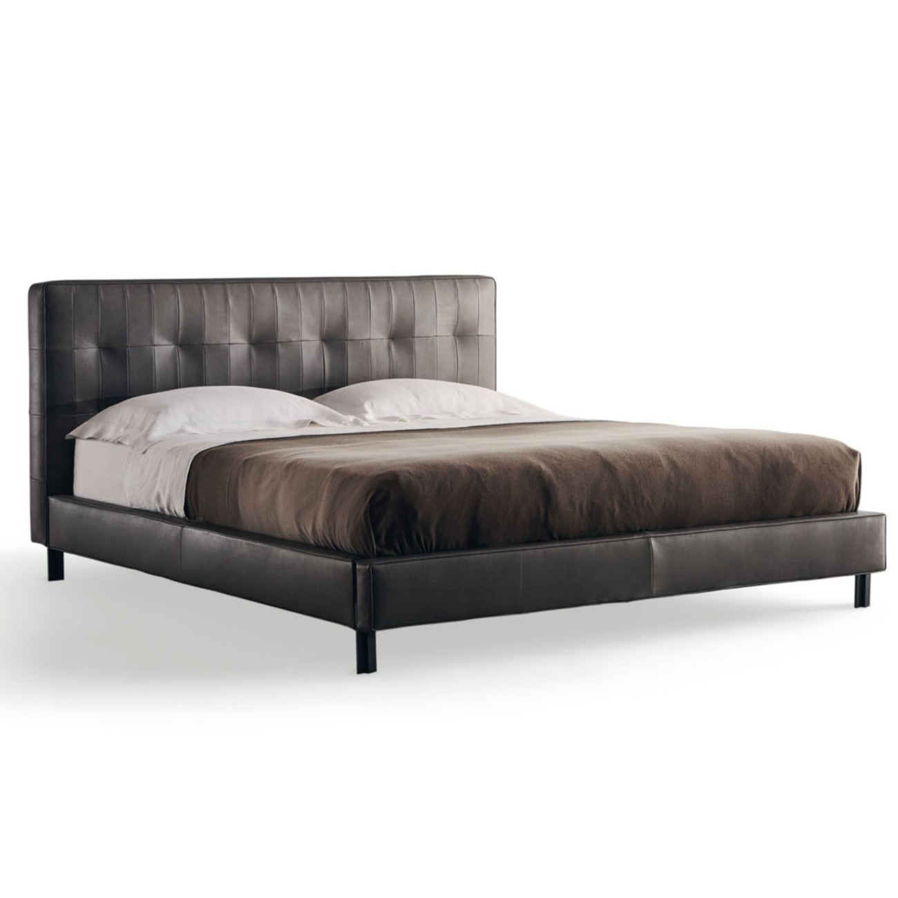 MOLTENI & C. ANTON LIT EN CUIR