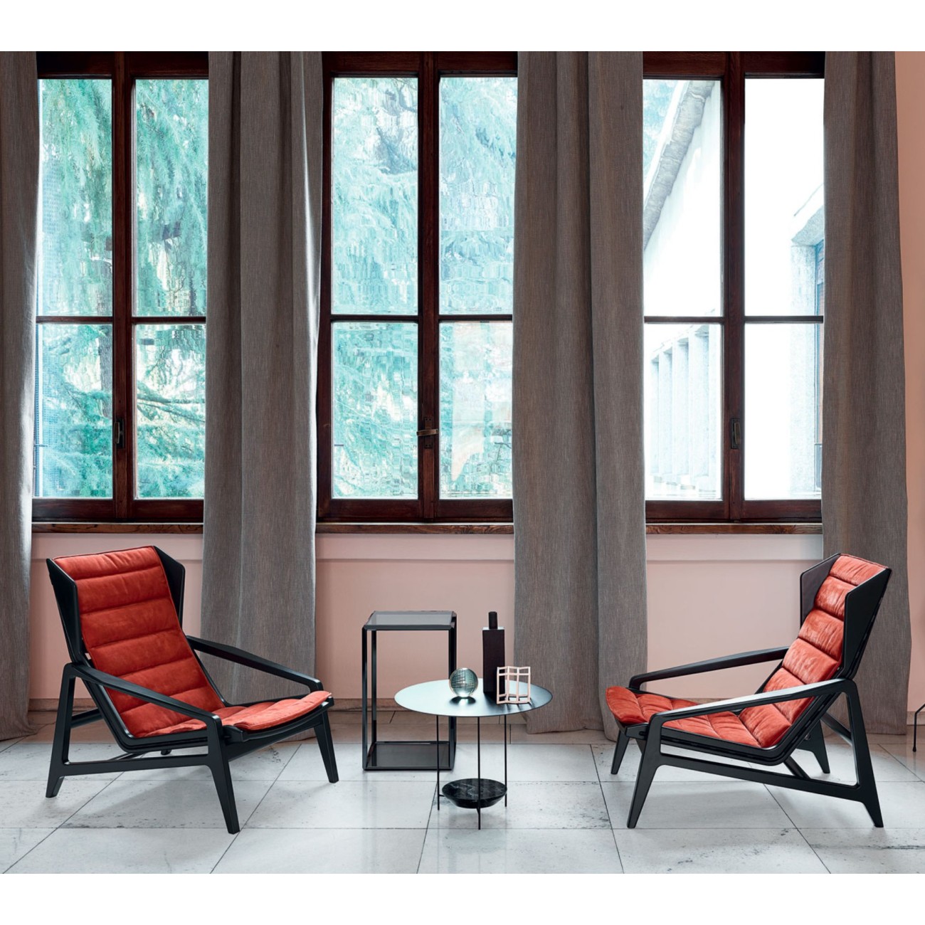 MOLTENI & C. FAUTEUIL D.156.3  EN NOYER